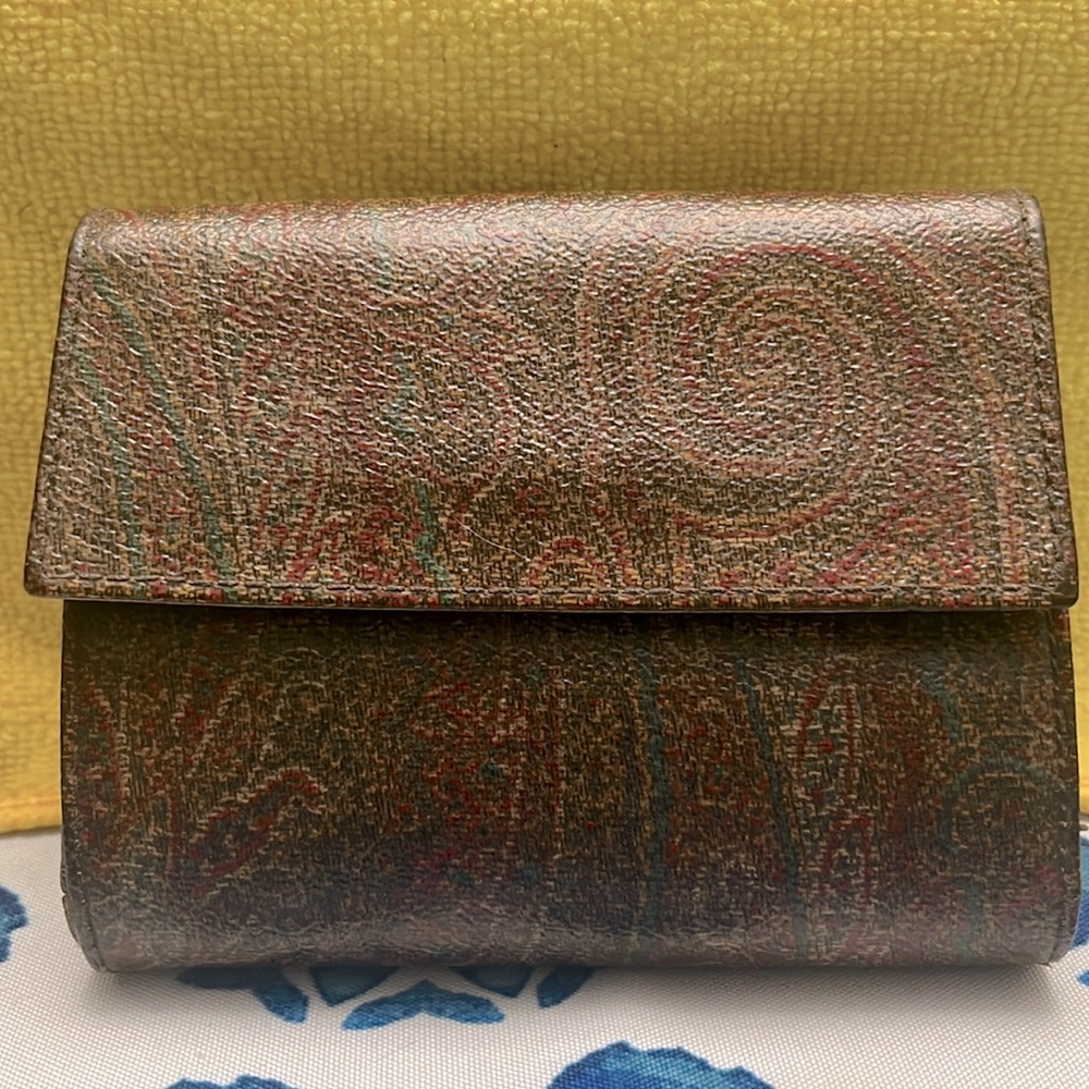 ETRO WALLET GOOD USED CONDITION PAISLEY